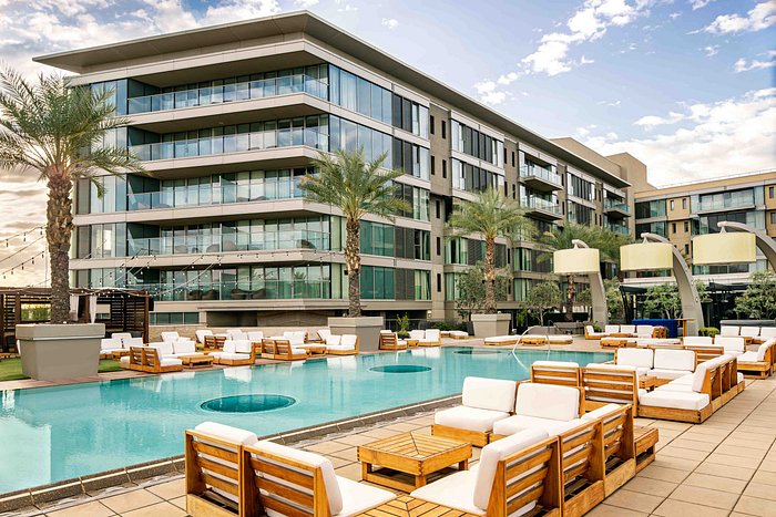 W Scottsdale - Photo 1