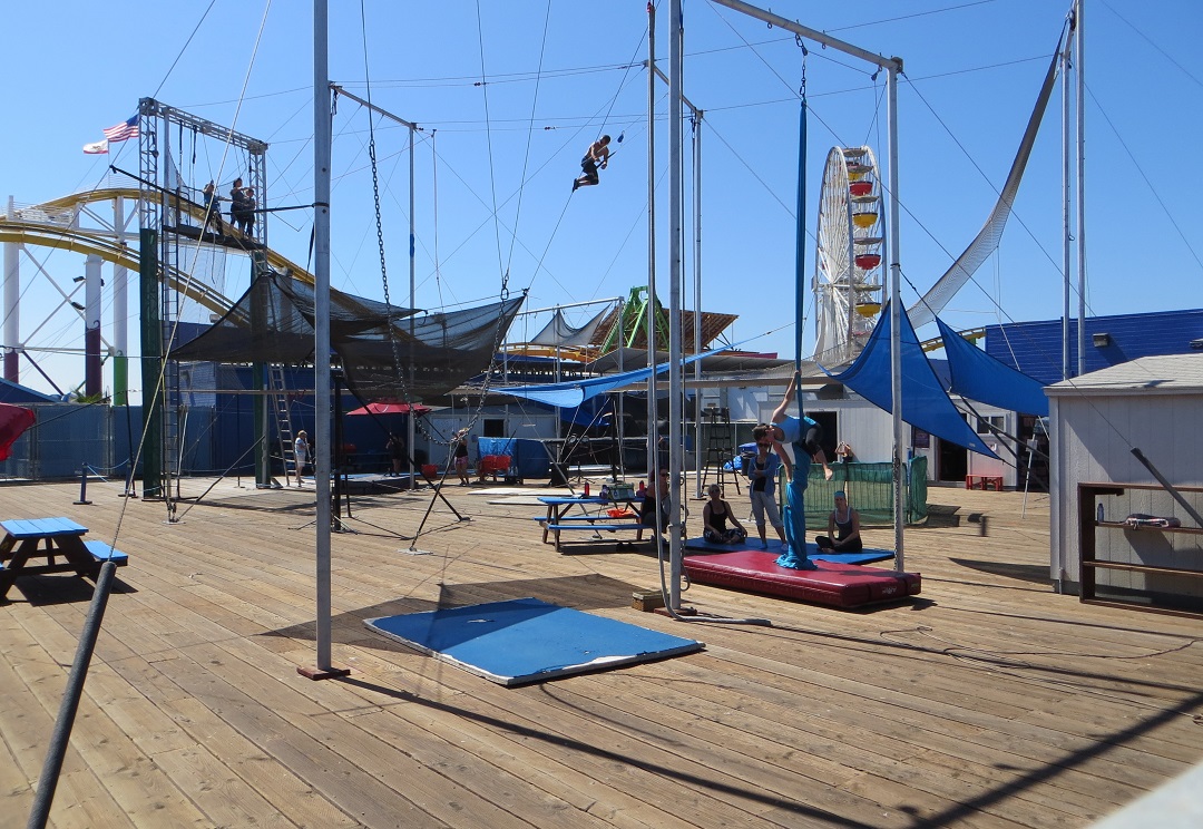 Santa Monica Trapeze School - Photo 1