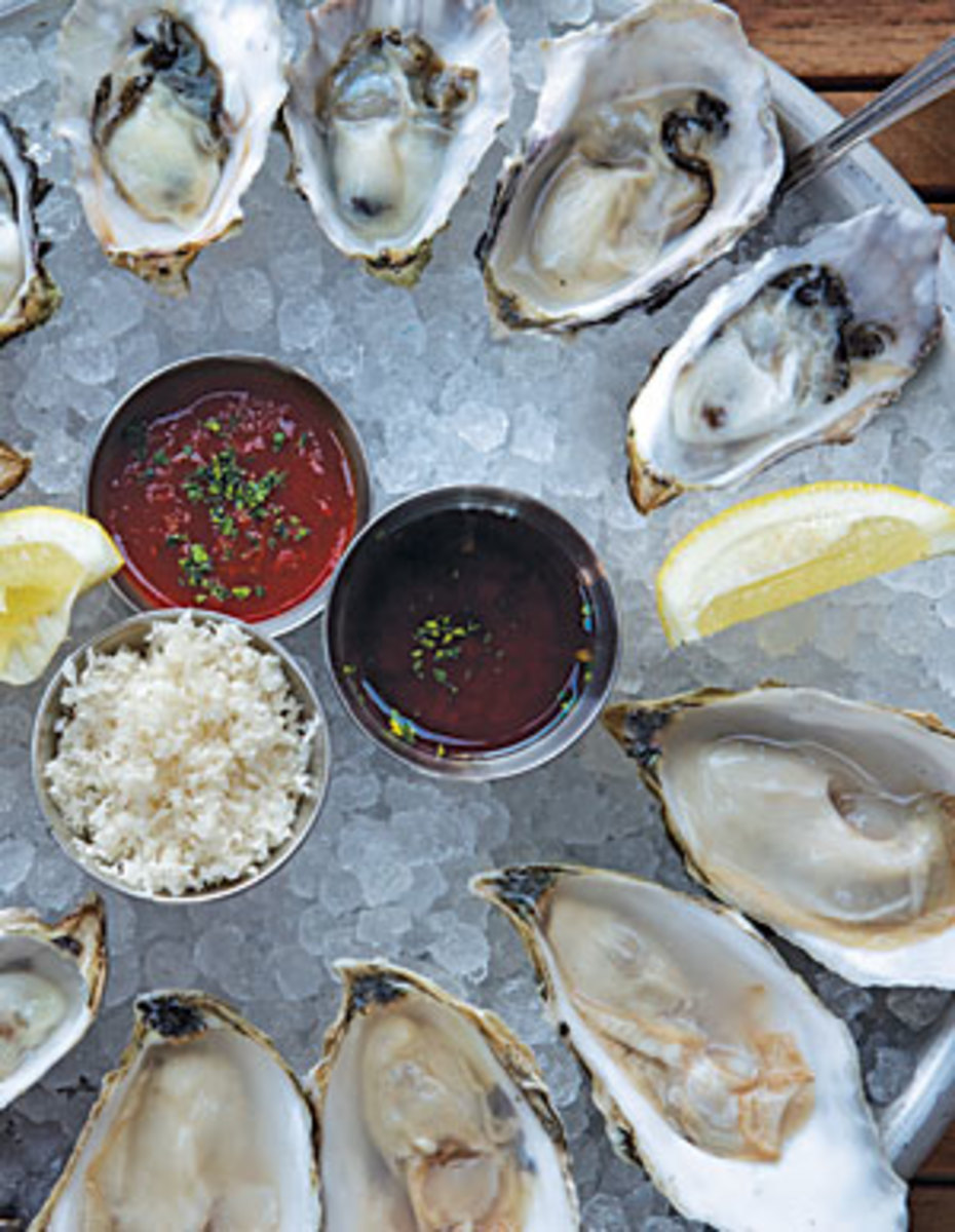 L&E Oyster Bar - Photo 1