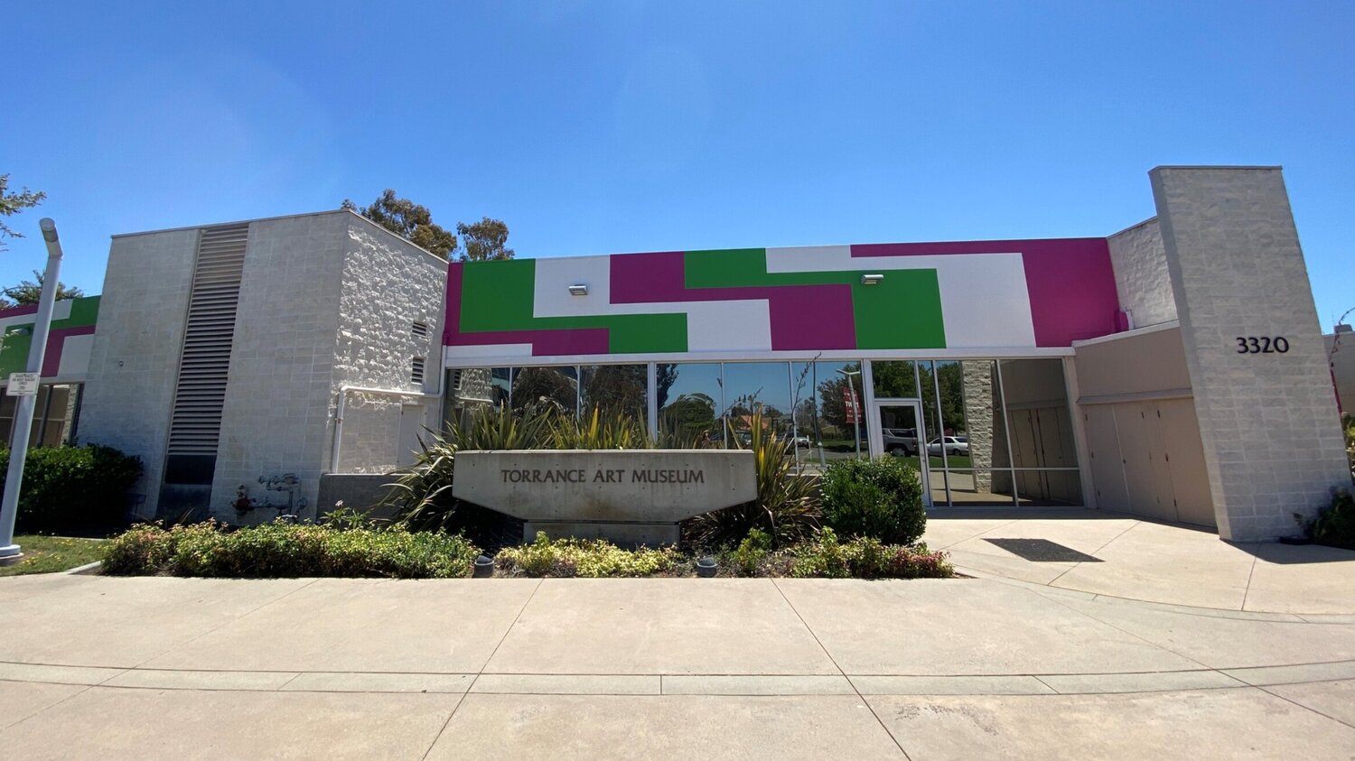 Torrance Art Museum - Photo 1