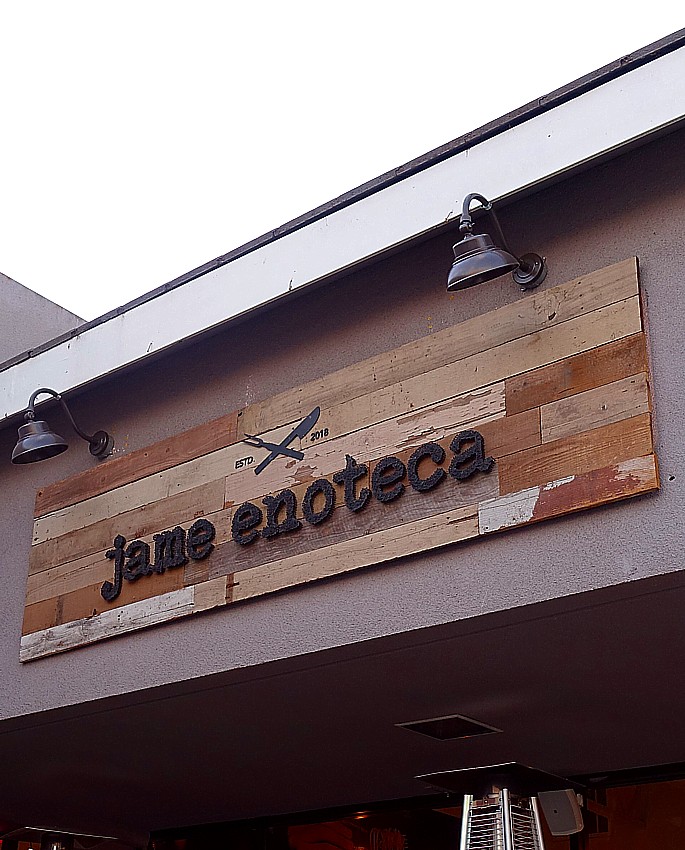 Jame Enoteca - Photo 1