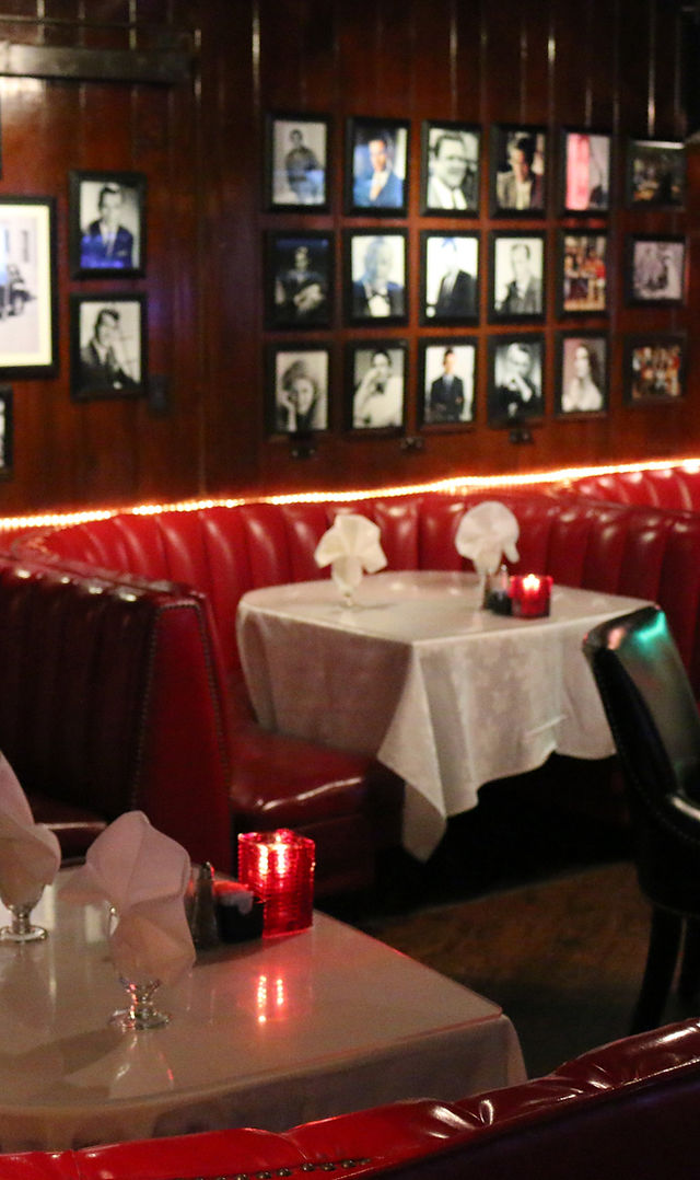 Smoke House Restaurant - Photo 1