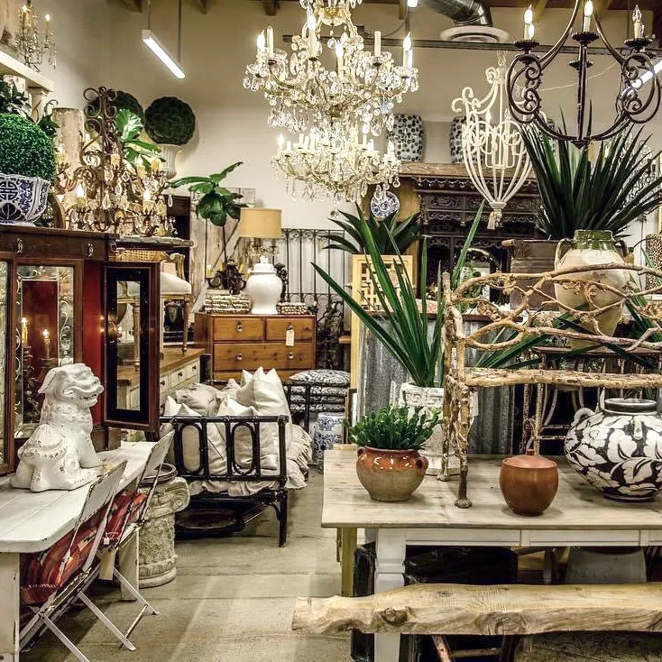 Agoura Antique Mart - Photo 1