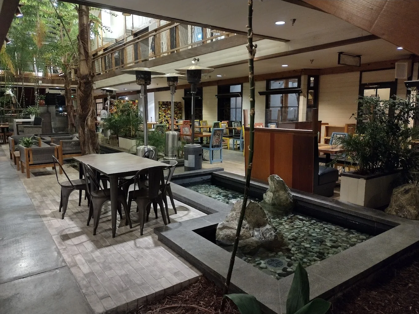 Whizin Market Square - Photo 1