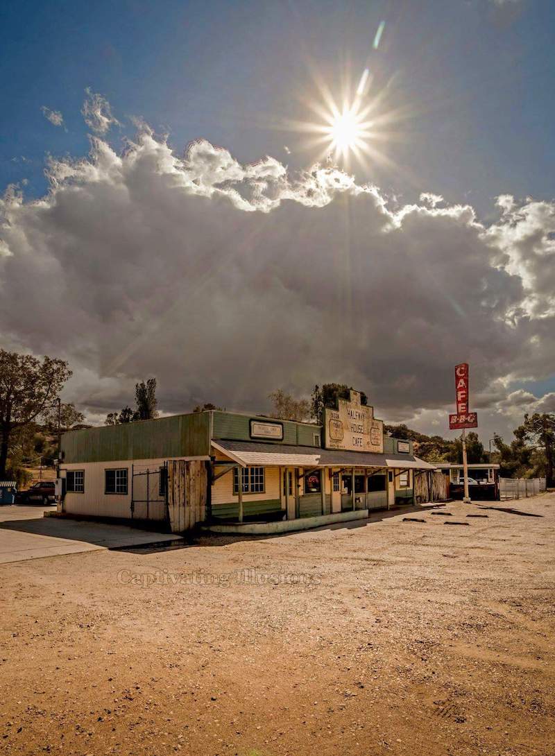 Halfway House Cafe - Photo 1