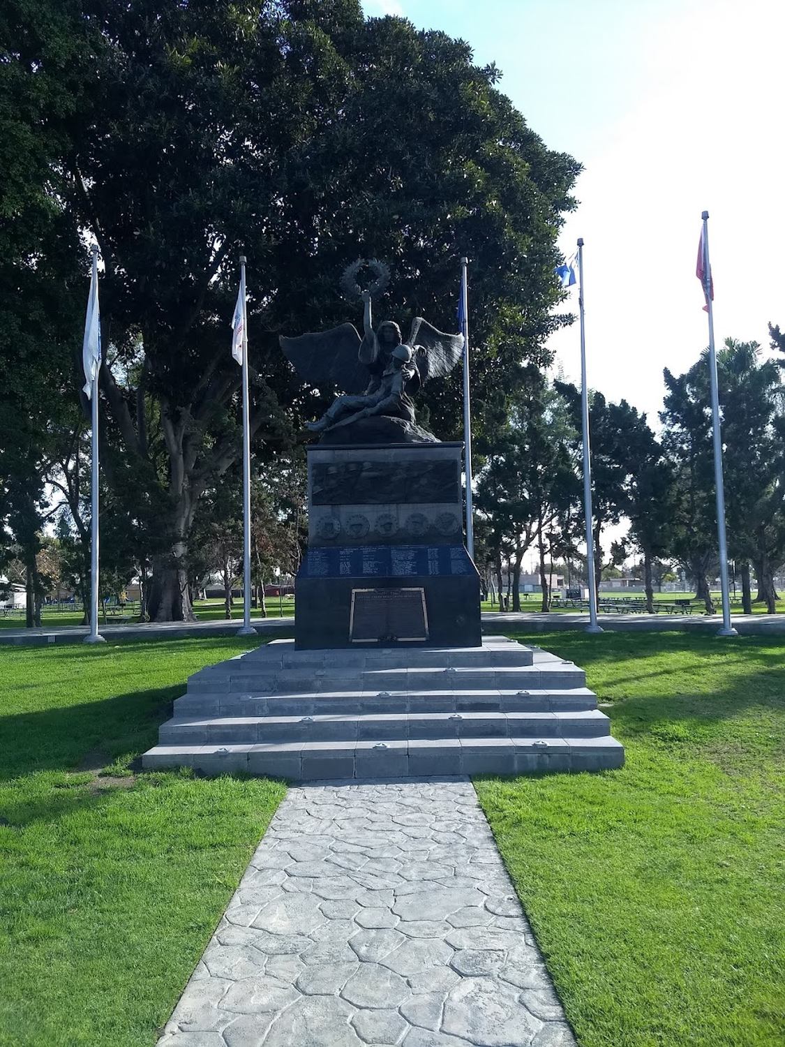 Bell Gardens Veterans Park - Photo 1