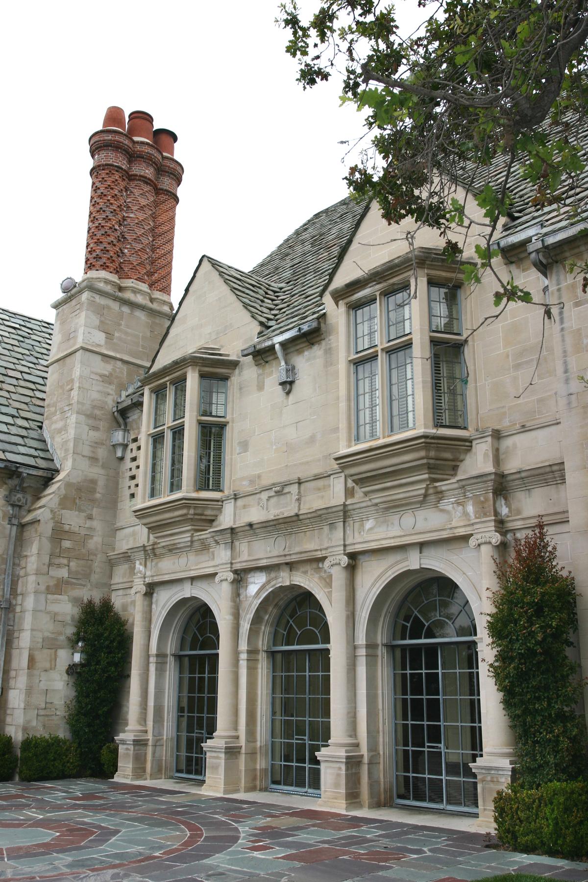 Greystone Mansion & Gardens - Photo 1