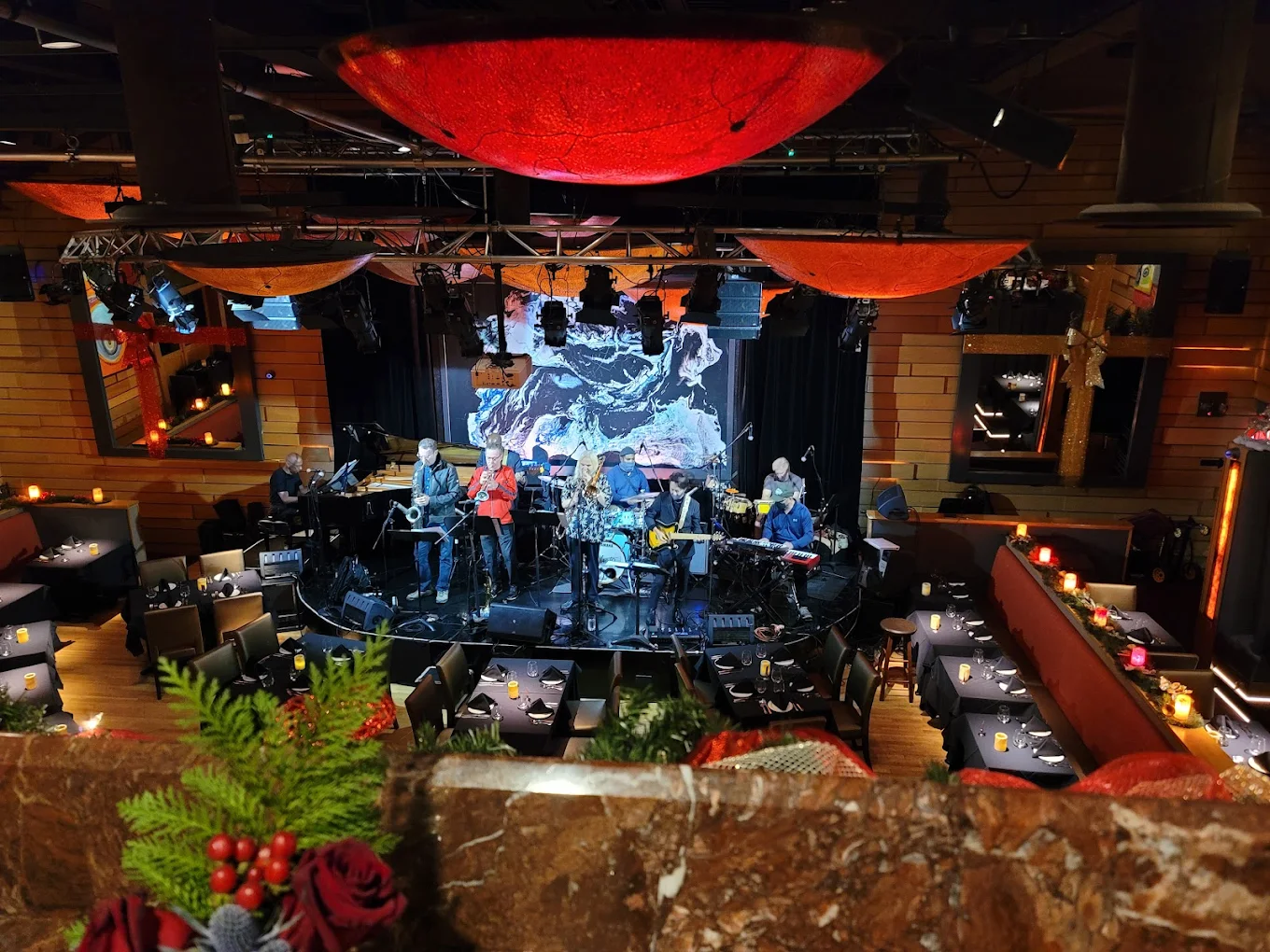 The Glen Centre - Photo 1