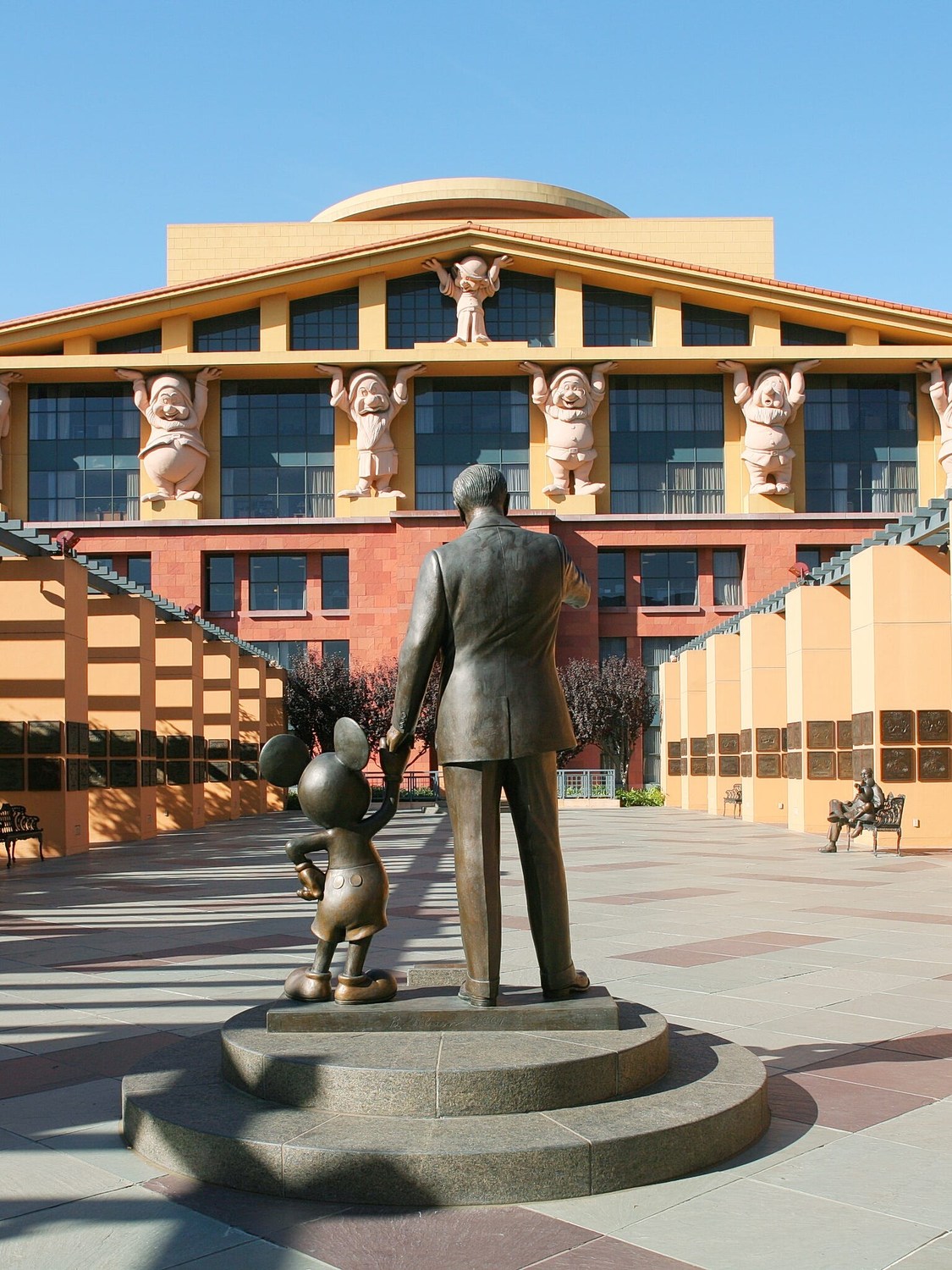 Walt Disney Studios - Photo 1