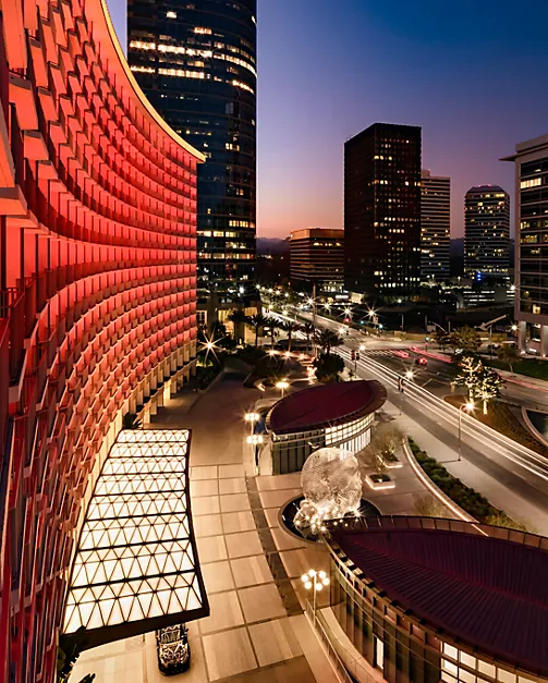 Fairmont Century Plaza - Photo 1