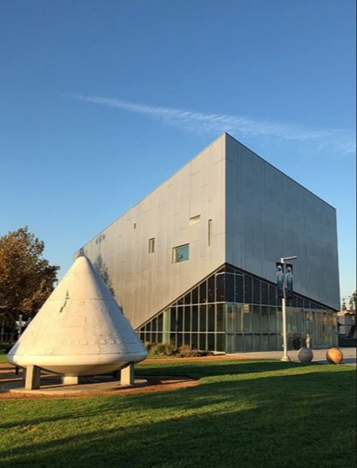 Columbia Memorial Space Center - Photo 1