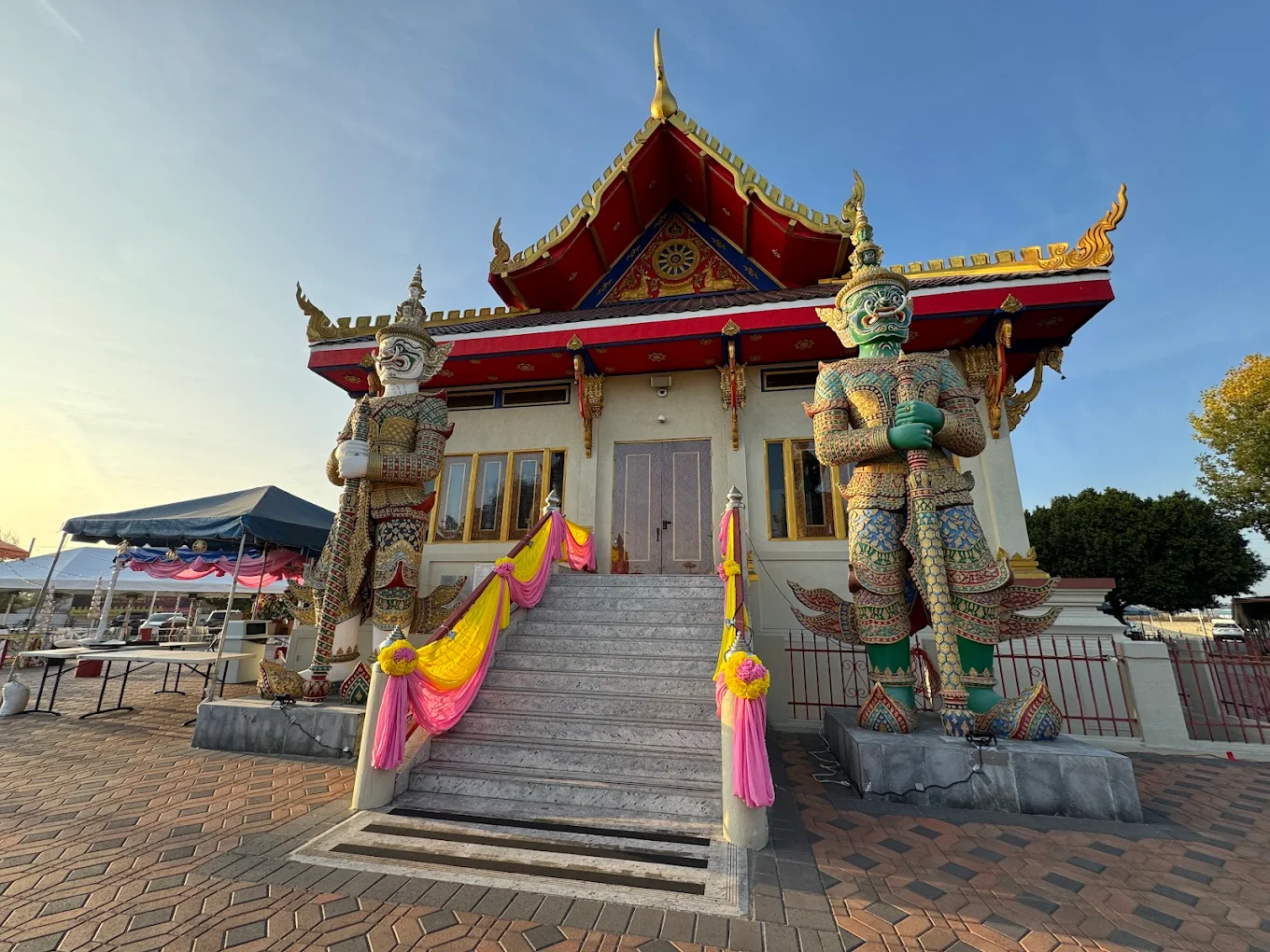 Wat Thai of Los Angeles - Photo 1