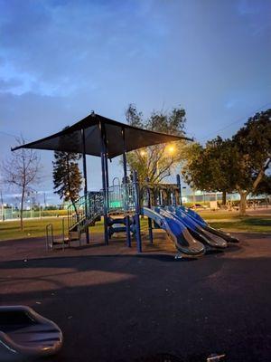 Hawthorne Memorial Park - Photo 1