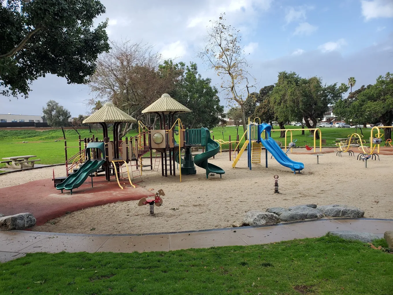 Valley Park - Photo 1