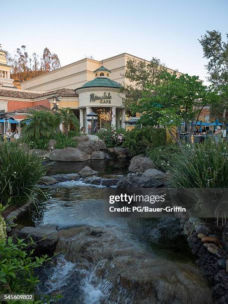 Calabasas Commons - Photo 1