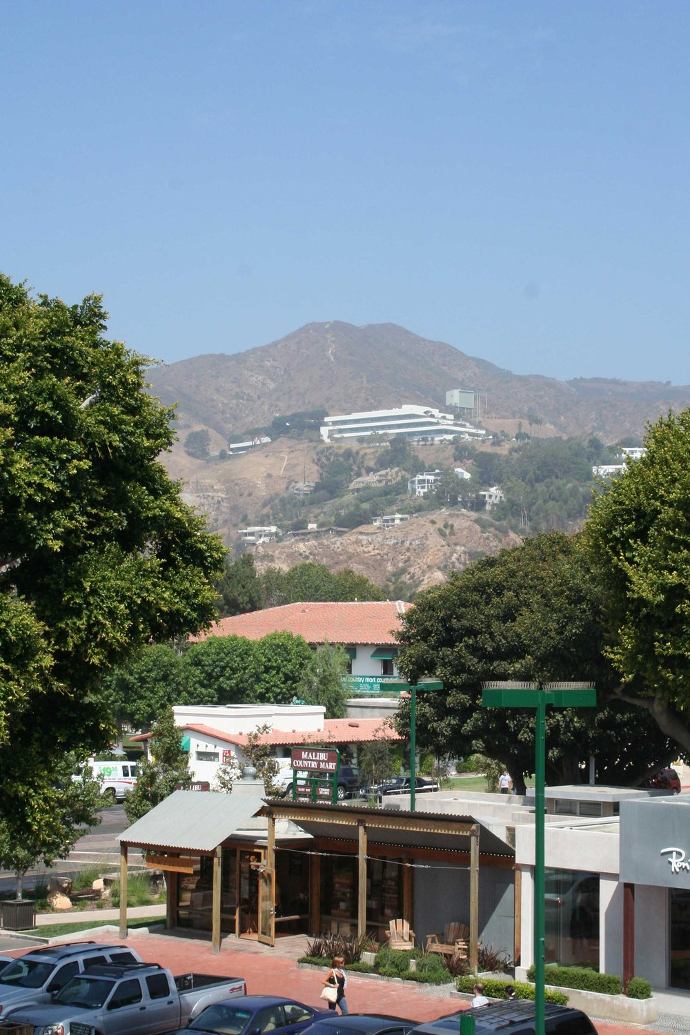 Malibu Country Mart - Photo 1