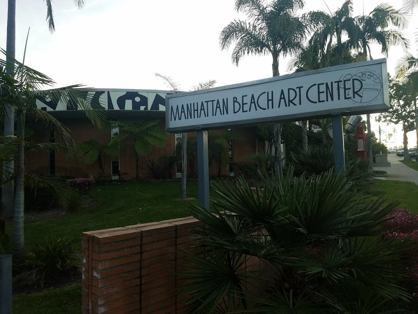 Manhattan Beach Art Center - Photo 1