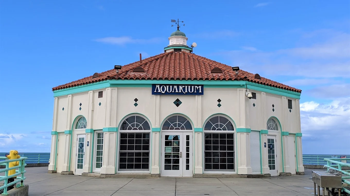 Roundhouse Aquarium - Photo 1