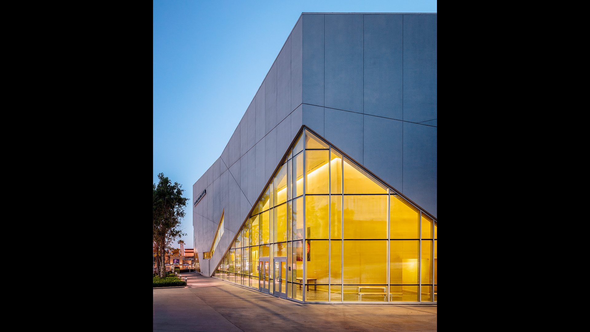 East LA College Performing & Fine Arts Complex - Photo 1
