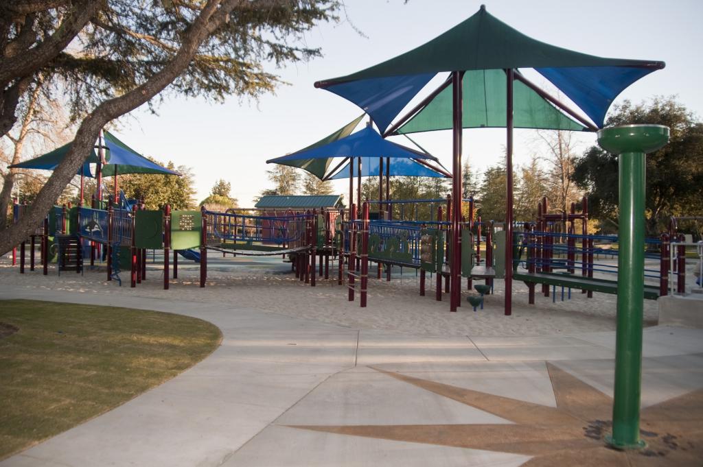 Dearborn Park - Photo 1
