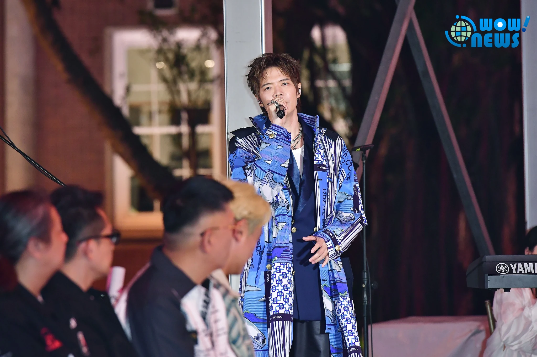 八三夭首度挑戰時尚走秀!登臺北時裝週熱唱經典神曲 - 照片 4