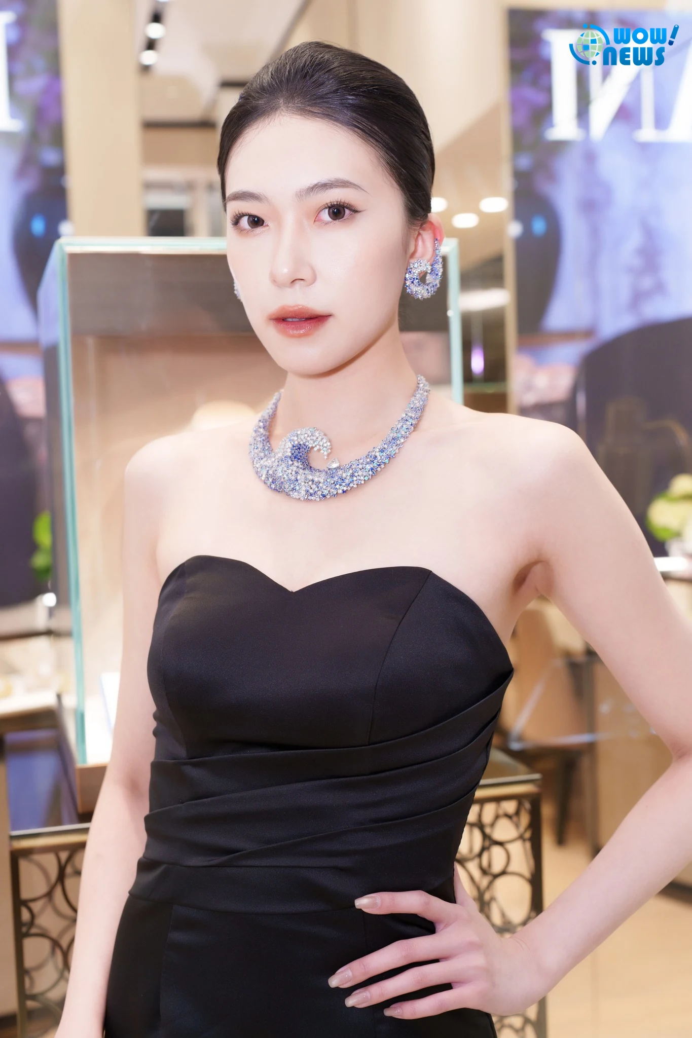 李多慧現身DAMIANI珠寶展 詮釋百萬藝術之美 - 照片 5