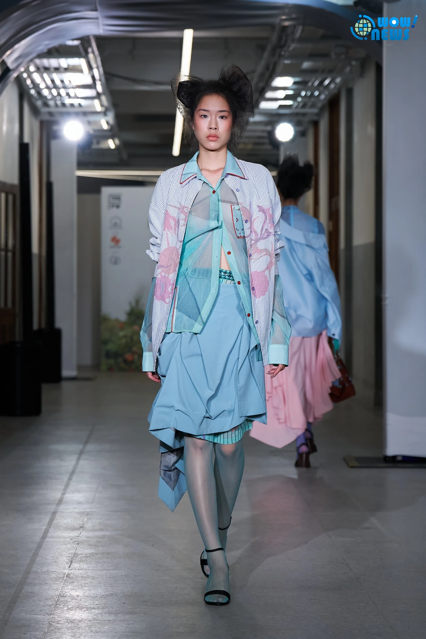 王子欣攜手珖藝印花 臺北時裝週展現柔韌英倫美學 - 照片 7