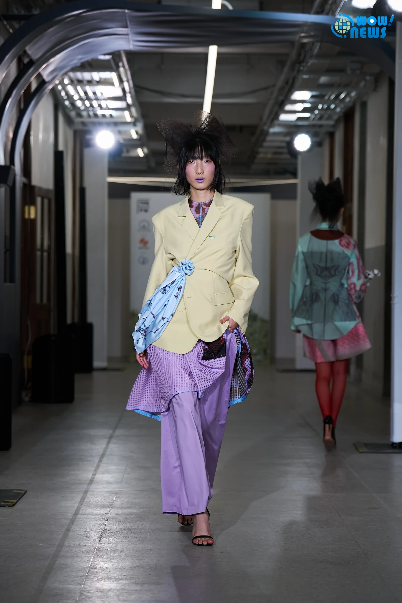 王子欣攜手珖藝印花 臺北時裝週展現柔韌英倫美學 - 照片 10