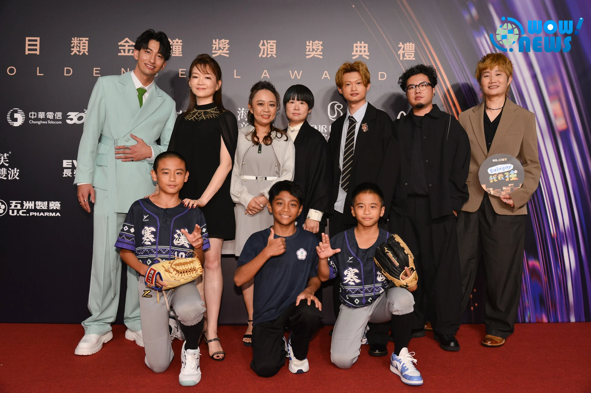 江嘉燕率《talagay 我最強!》亮相金鐘61 獲贈金手套霸氣喊奪獎 - 照片 2