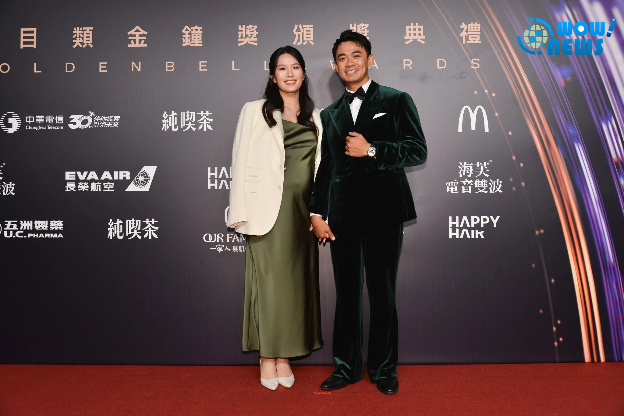 金鐘61／融融攜挺肚孕妻甜蜜登紅毯！圓夢直呼爽喊話帶女兒闖世界 - 照片 2