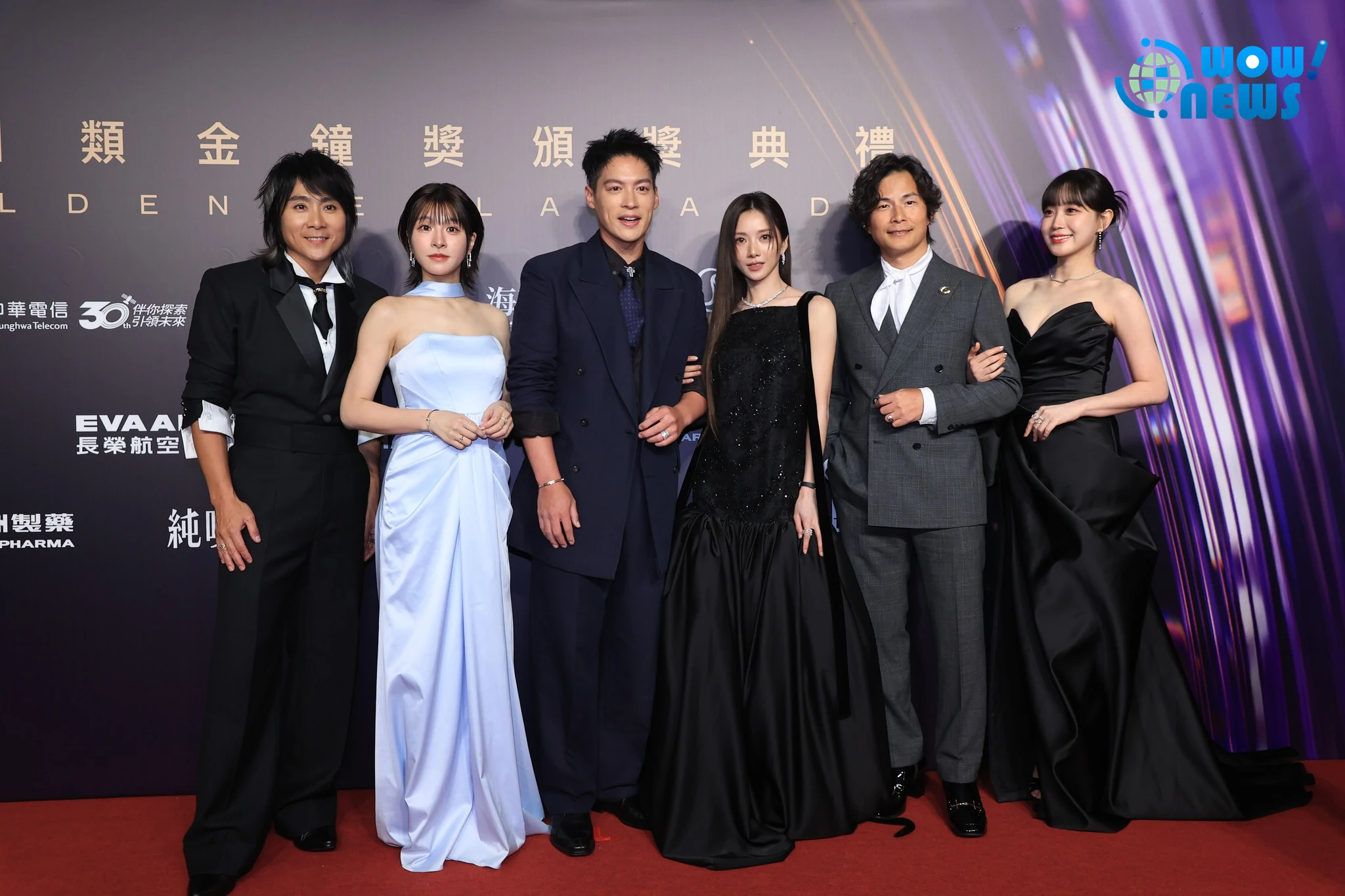 金鐘61／王仁甫偕《飢餓遊戲》走紅毯！感性把缺席隊友林莎當幸運物 - 照片 5