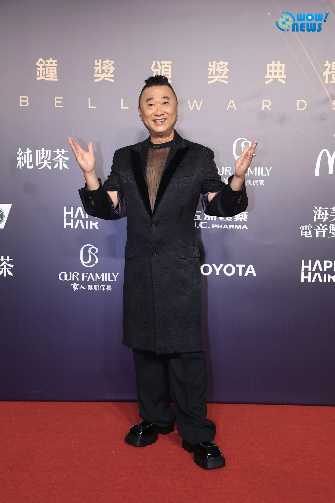 邰智源見羅時豐超狂胸肌秒認輸!《真料理兩鍋論》主持群合體走金鐘紅毯 - 照片 16