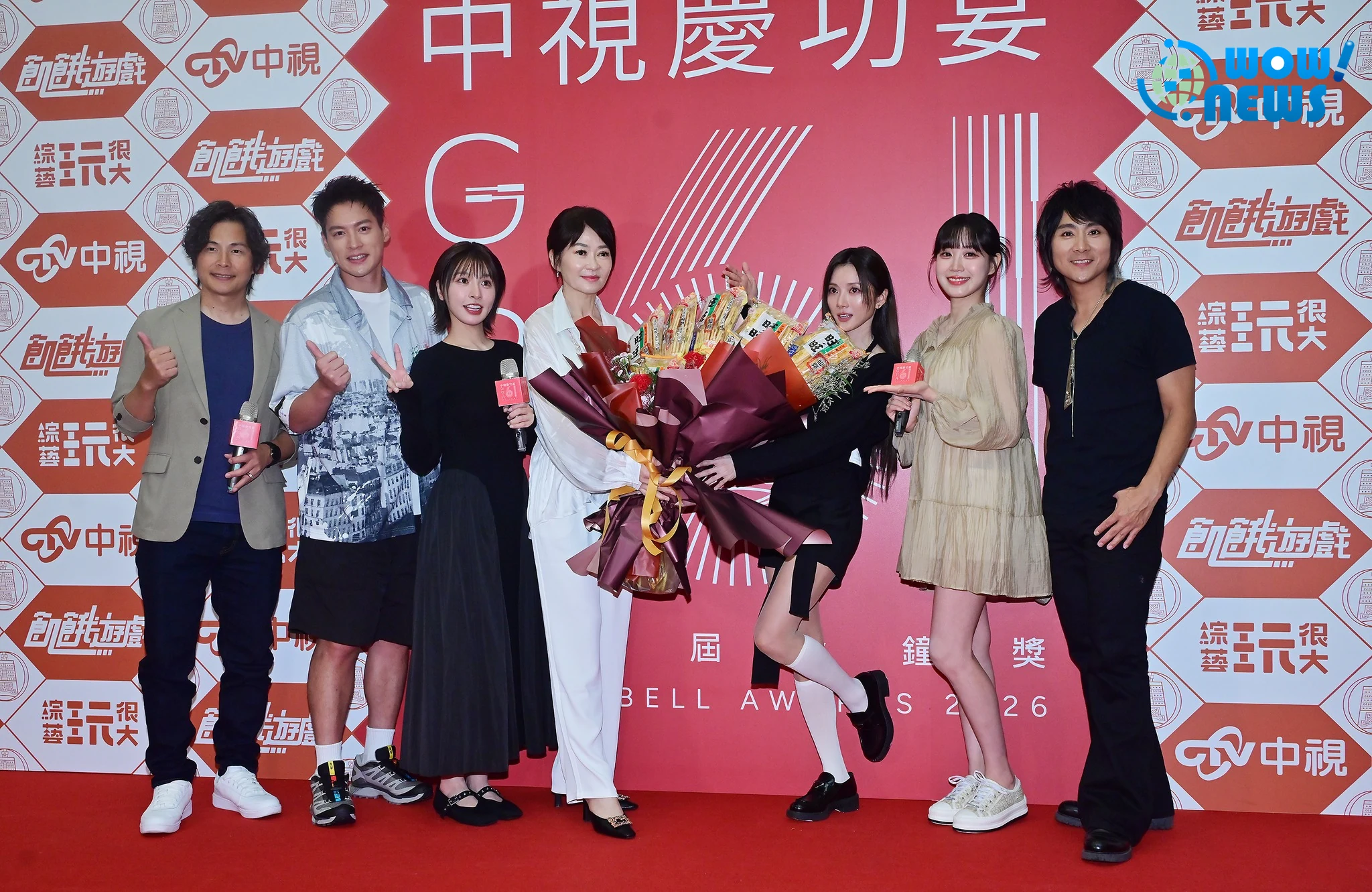 5566與《飢餓遊戲》奪金鐘慶功!無預警宣布攻蛋 峮峮親曝回歸可能 - 照片 4