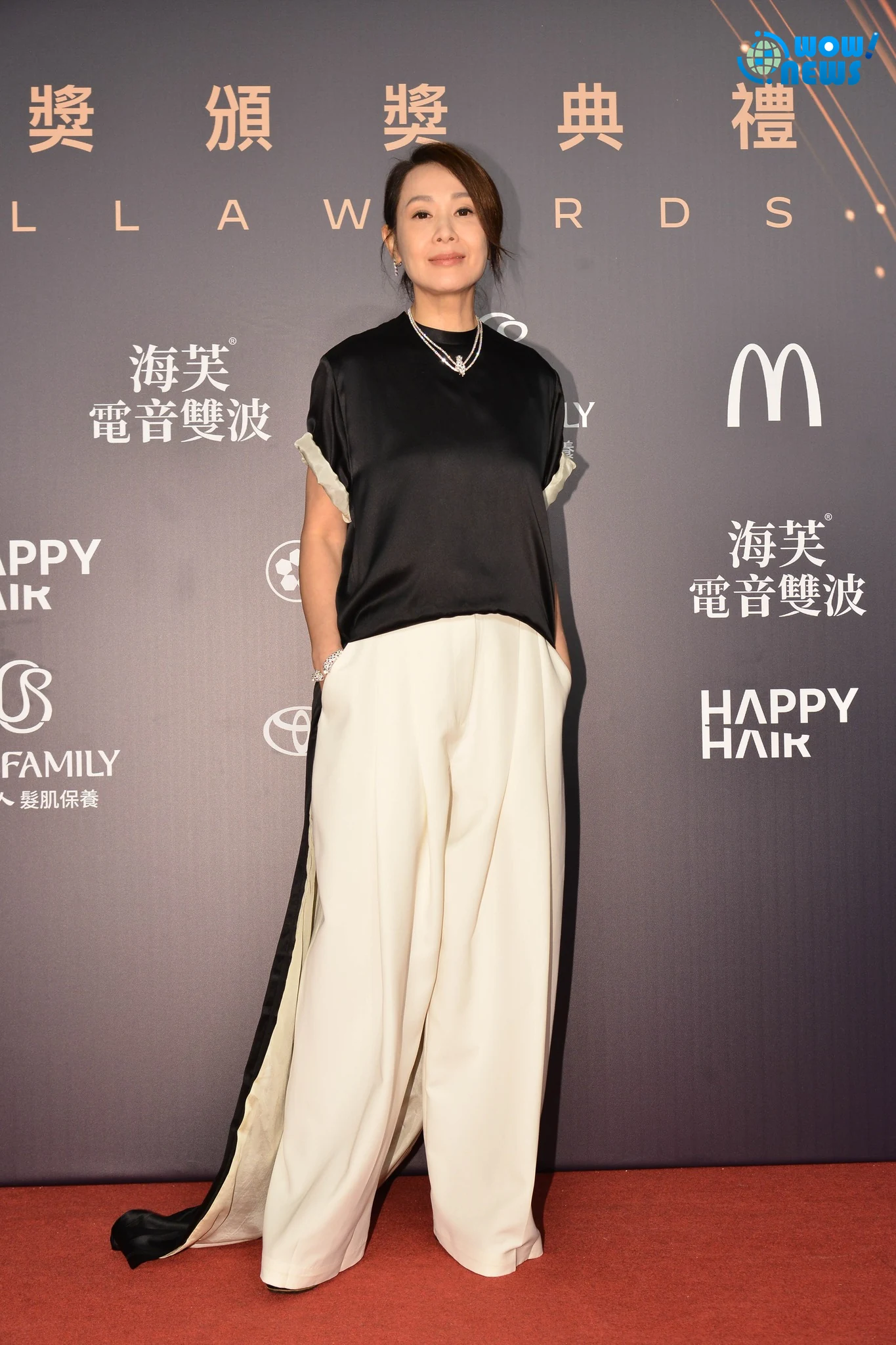 金鐘61/劉若英率《忘了我記得》走紅毯!被逼問拿編劇或導演甜喊:都想 - 照片 10
