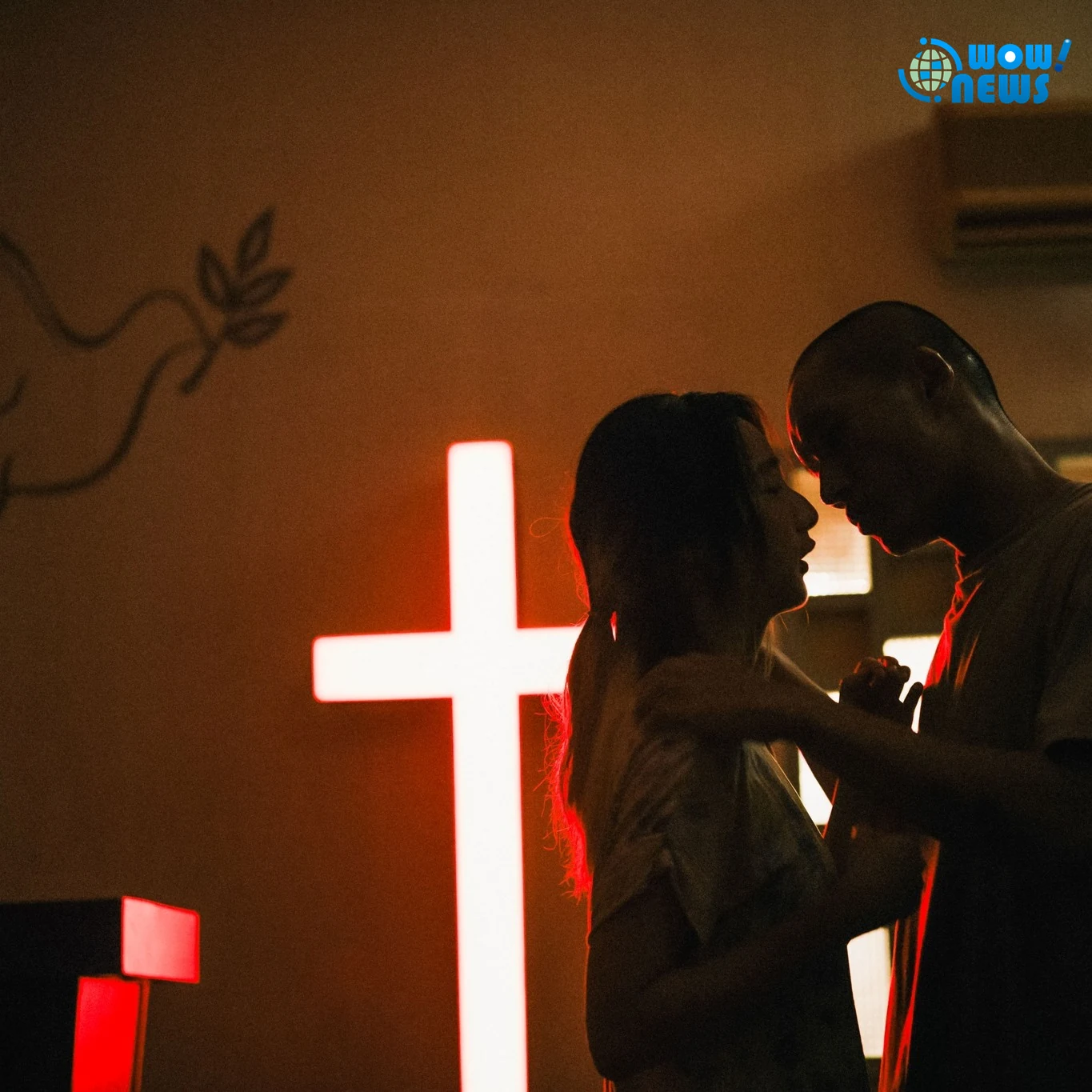 陳澤耀《黑潮》狂減10公斤入圍金馬影帝！攜手李沐夜闖教堂爆發虐戀 - 照片 8