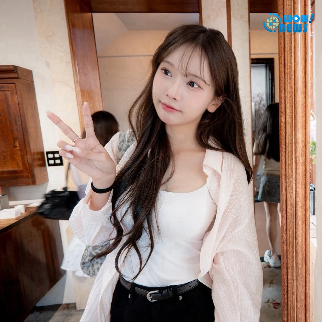 樂天女孩金佳垠與高佳彬首推個人寫真桌曆 預購倒數上演最美左右臉對決