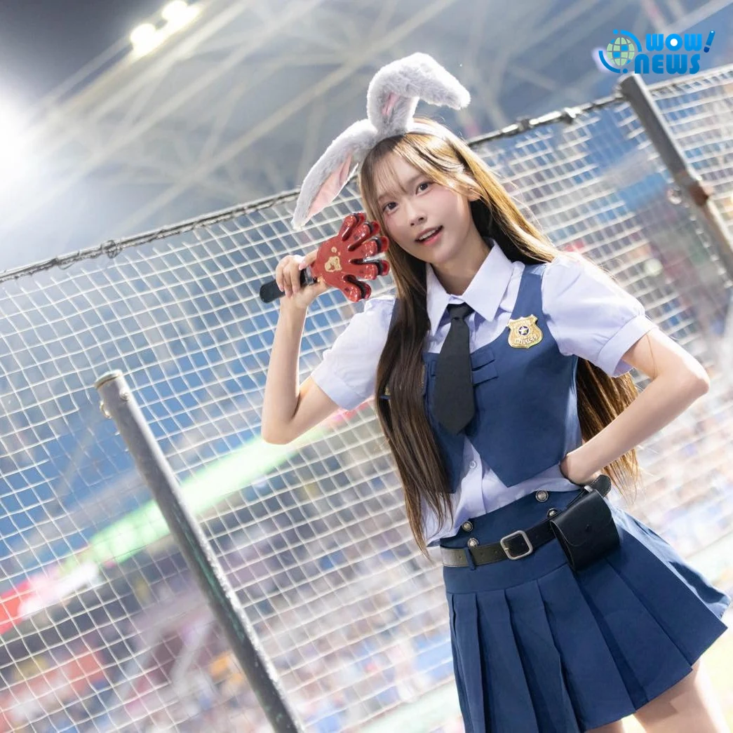 樂天女孩金佳垠與高佳彬首推個人寫真桌曆 預購倒數上演最美左右臉對決 - 照片 2