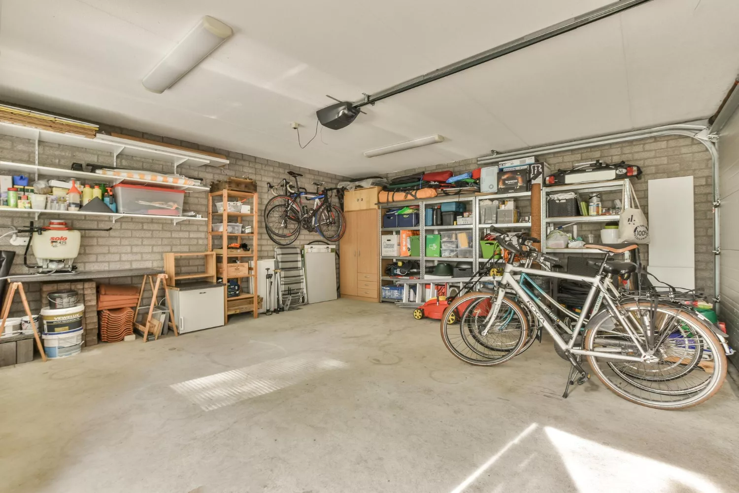 How to Knock Out Clutter and Create a Functional Garage in Just 5 Steps