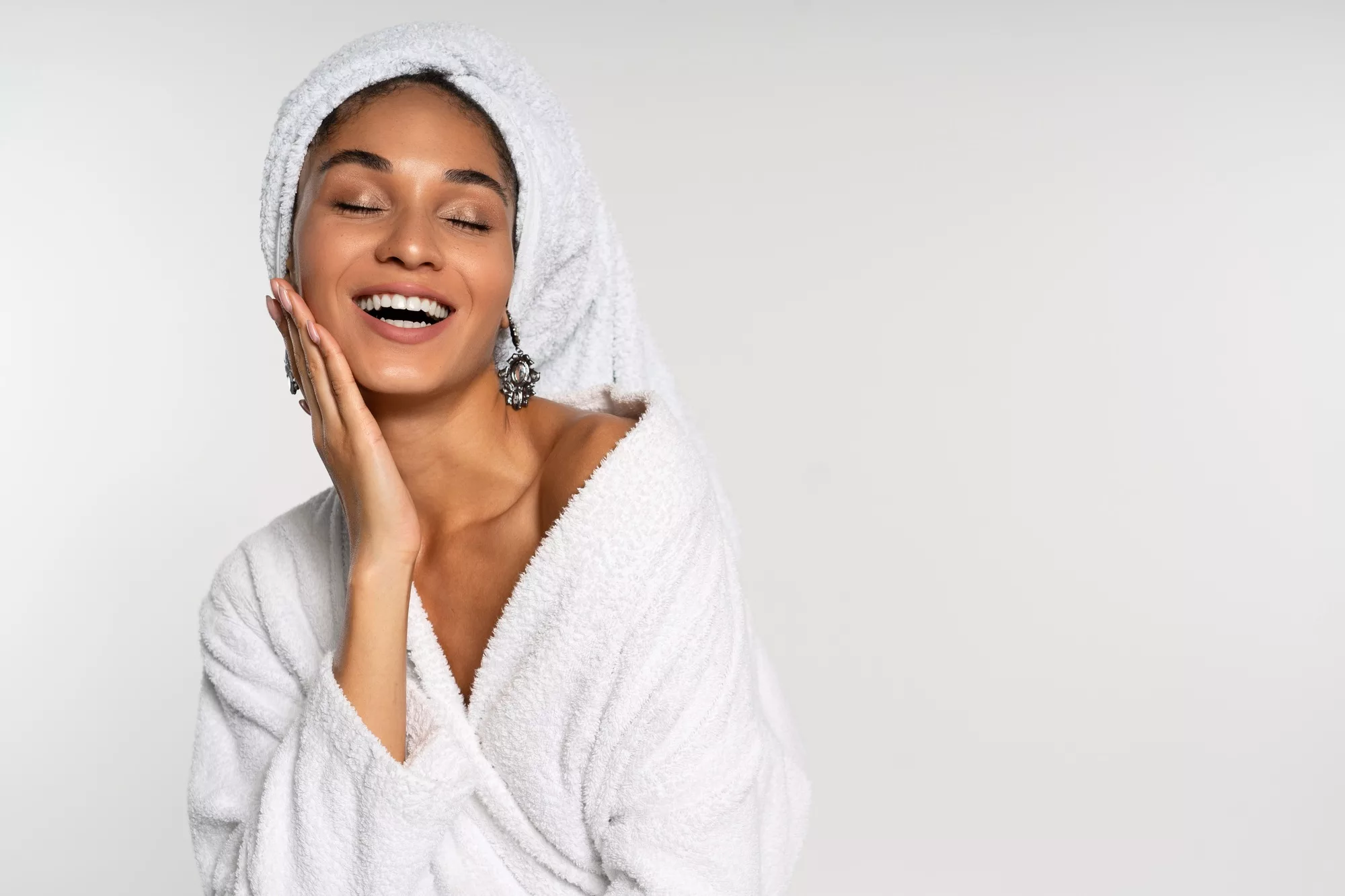 Give your Skin the TLC it Needs: Easy Tips to Follow Every Day