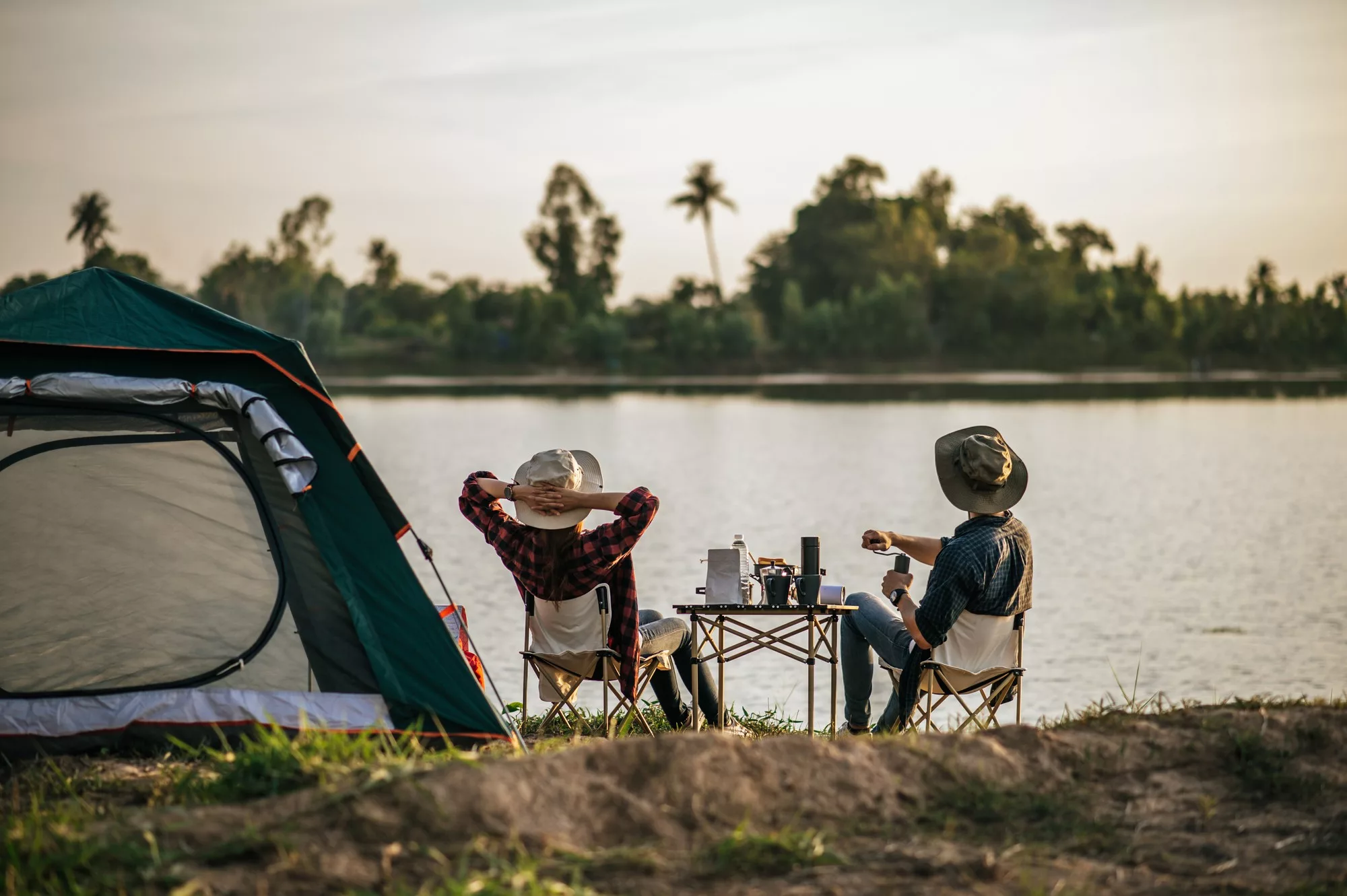Discover the Great Outdoors: 5 Tips for a Fun Camping Adventure