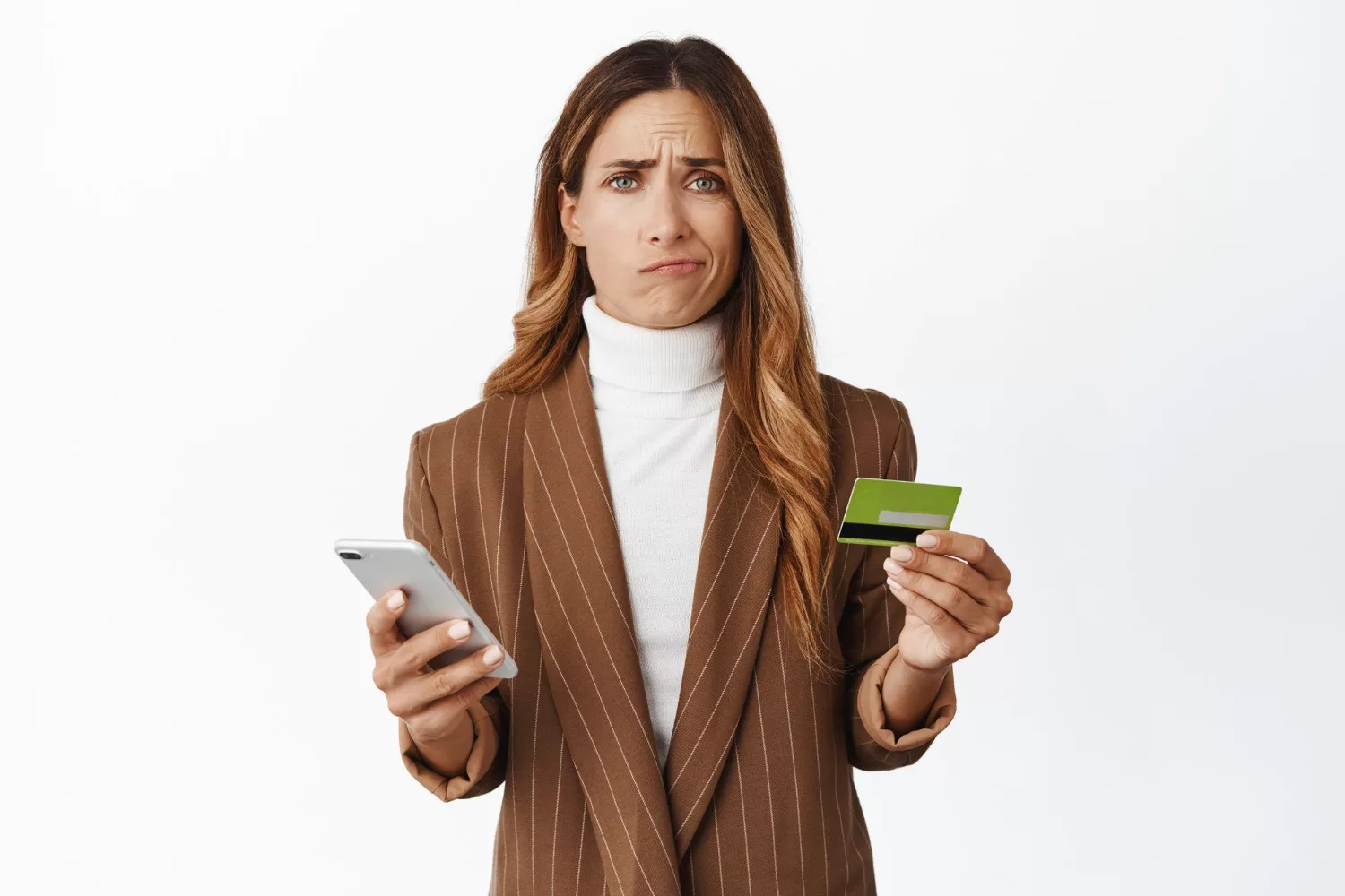6 Credit Card Mistakes That Can Lead to Debt