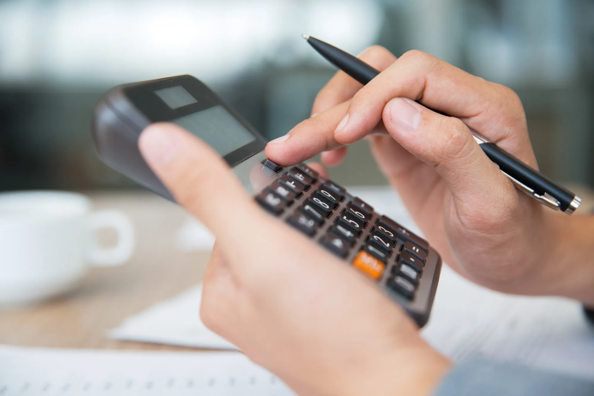 Strategic Saving: A Guide to Budgeting for Significant Purchases