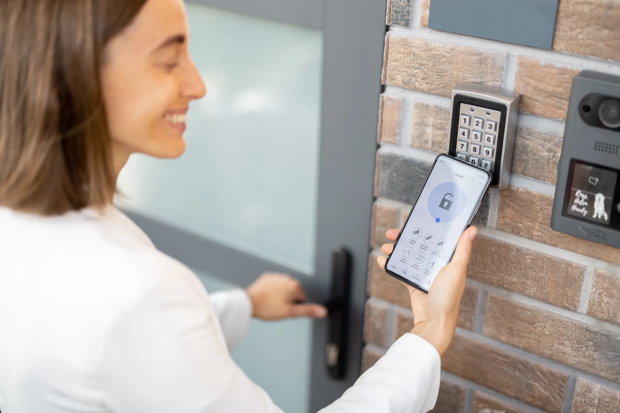 Choosing the Right Home Security System: Your Introductory Guide