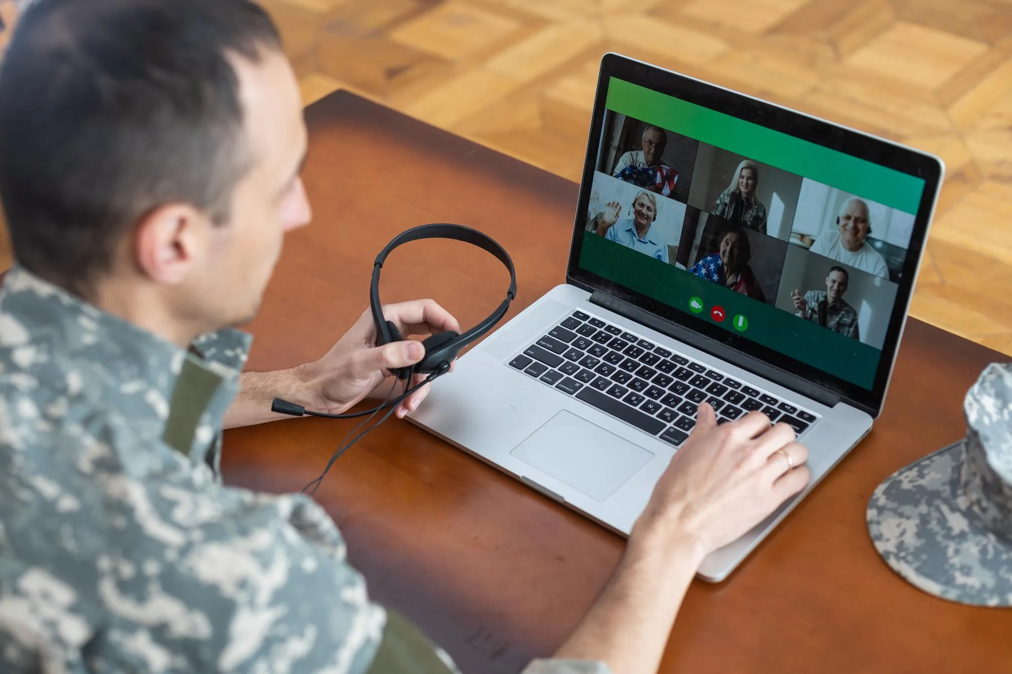 Navigating Education: Online Schools for Active Military Personnel