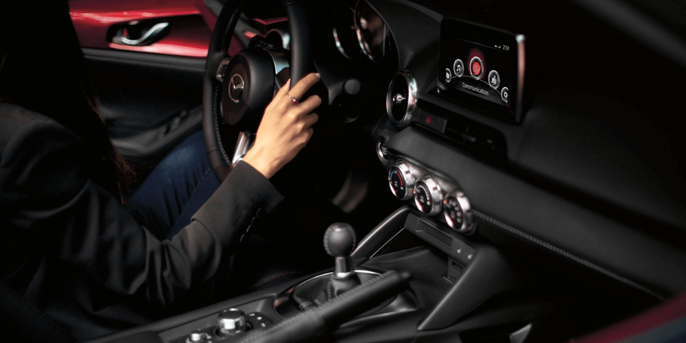 Mazda MX-5 Miata Interior image