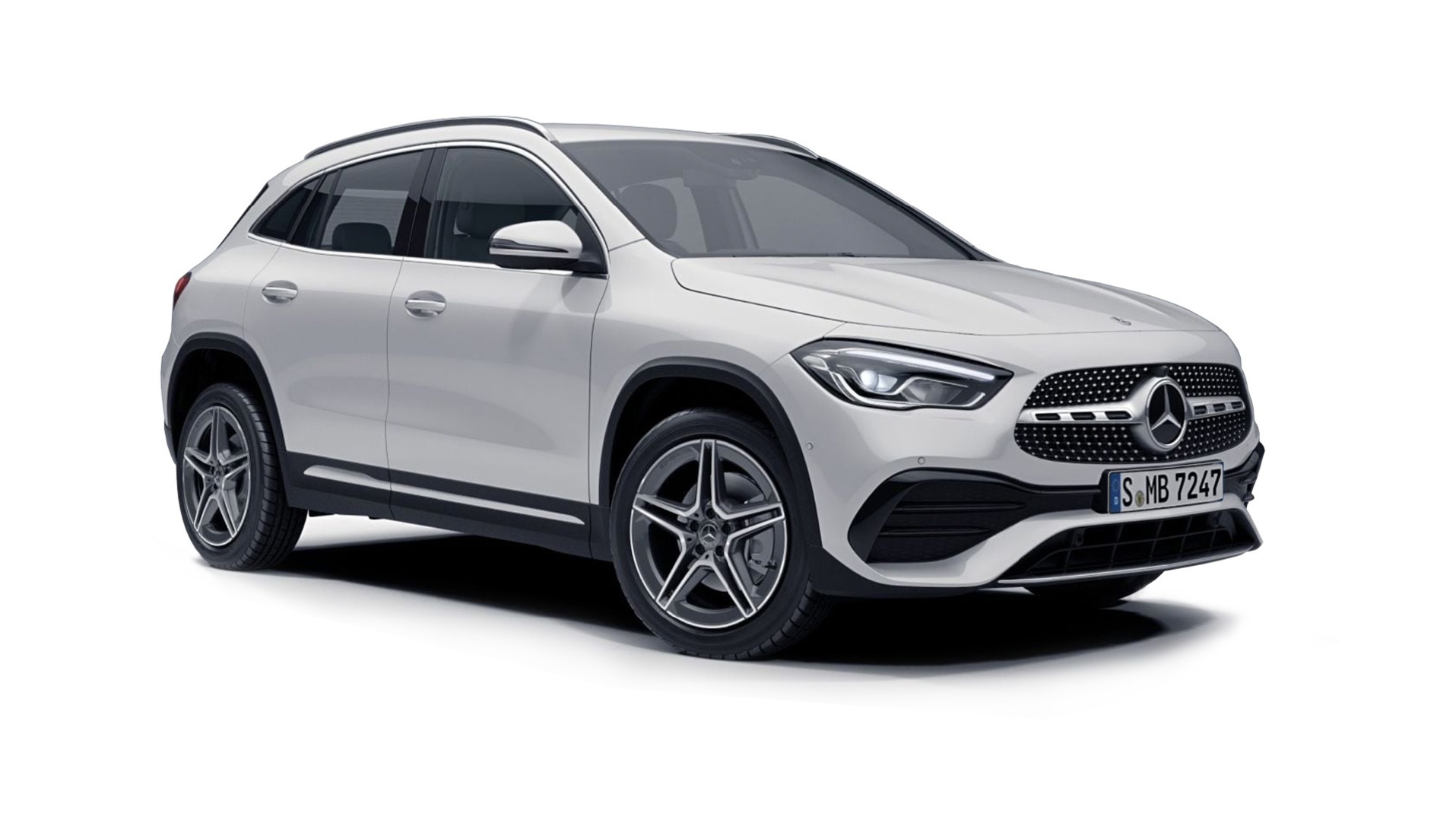 2021_Mercedes-Benz_GLA