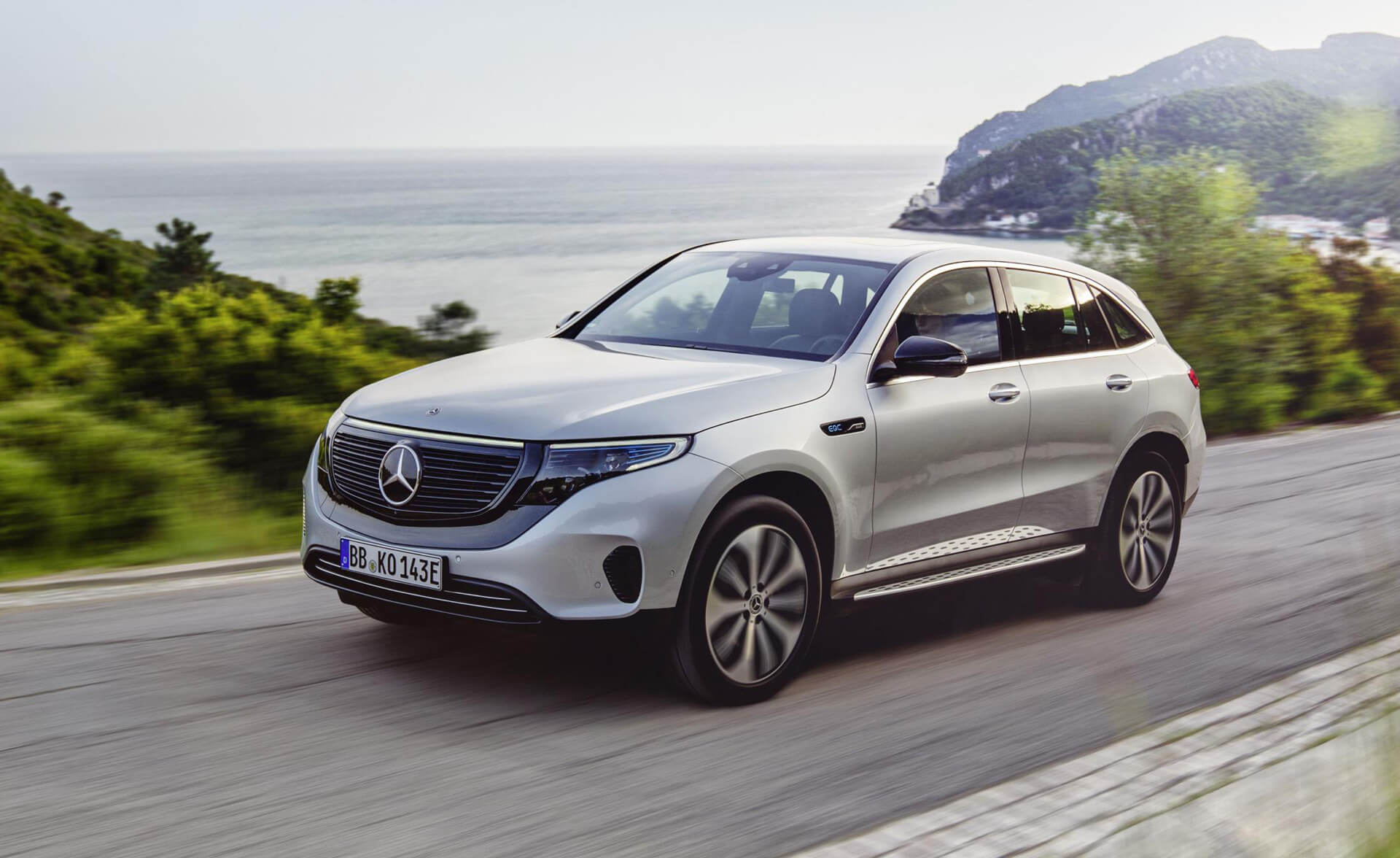 2020-mercedes-benz-eqc-edition-1