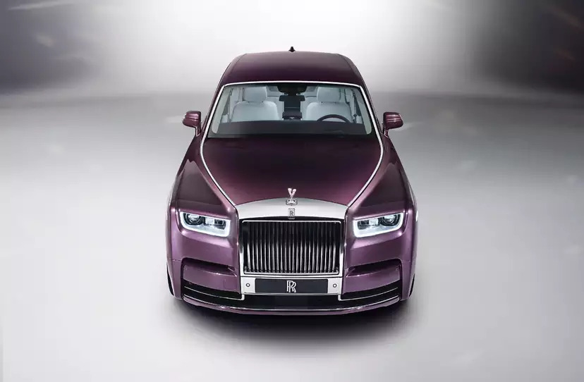 RollsRoyce Ghost Zenith Collection Chia tay một biểu tượng