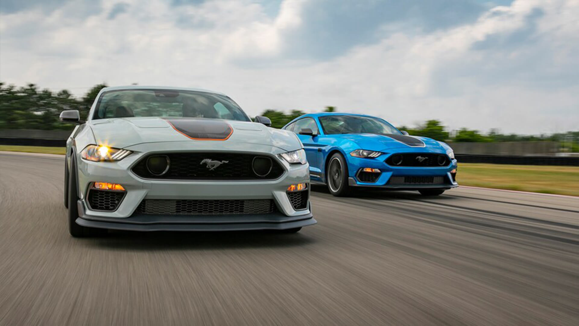 2021-Ford-Mustang-Mach-1-feature