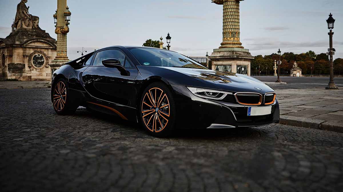 BMW i8